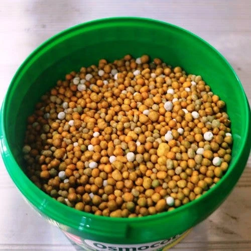 Osmocote 700g Native Gardens Fertiliser 2 Osmocote 700g Native Gardens Fertiliser - Image 2